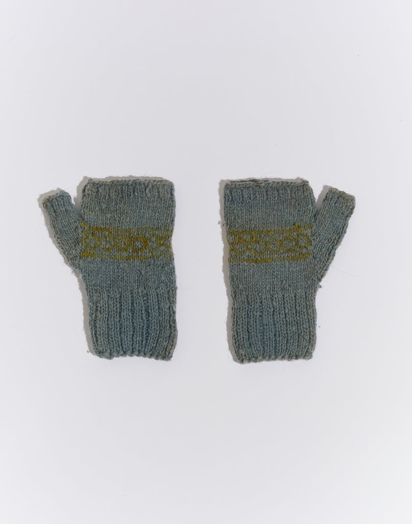Peasant’s Handknit mittens for Women