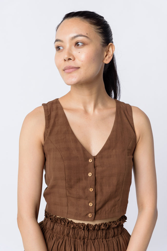Antique brown blouse ,most sustainable clothing brands, popular sustainable clothing brands, organic cotton clothing, organic women's clothing, cotton all clothing store, women's cotton clothing online, women's cotton clothing store, organic cotton women's clothing, minimalist clothing women, minimalist store clothes