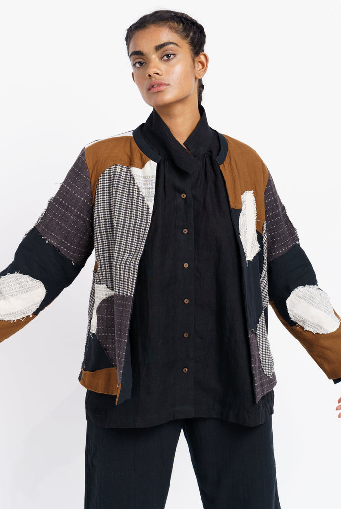 Earthy fall boro-boro relaxed fit jacket, which clothing companies are ethical, women's ethical clothing, organic long sleeve jackets, organic shirt store, gots certified clothing, green cotton women's clothing, 100 cotton women's, women's organic clothing, minimalist fall wardrobe, minimalist fashion brands women's
