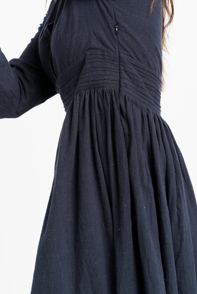Fit and flare midi dress, small sustainable clothing brands, sustainable clothing brands, pure organic cotton clothing, where to buy organic cotton clothes, all cotton women's clothing, cotton clothes online, 100 cotton women's clothing, soft cotton clothes for women's, minimalist clothing women, minimalist store clothes