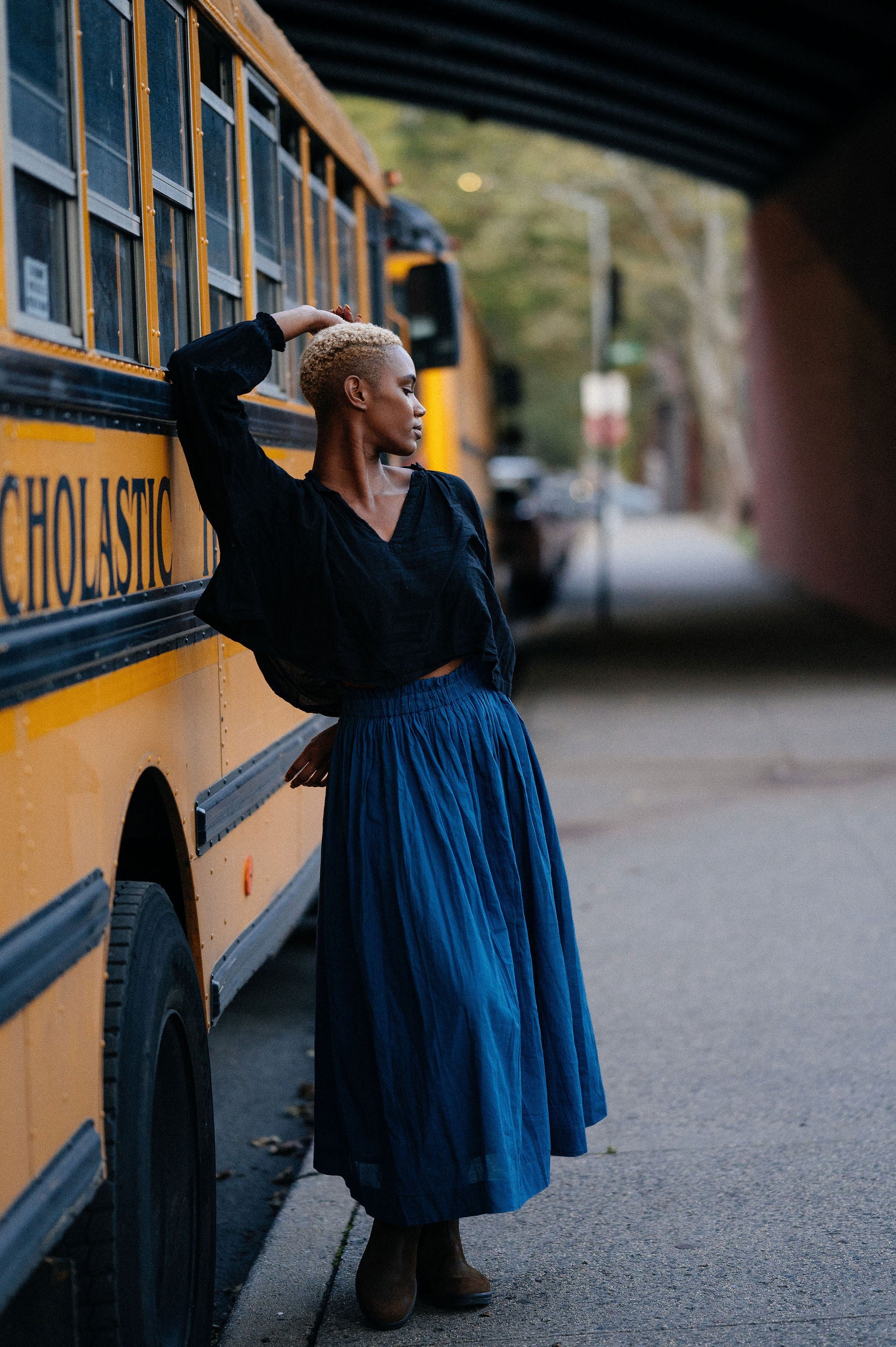 Indigo pleated skirt – World of Crow