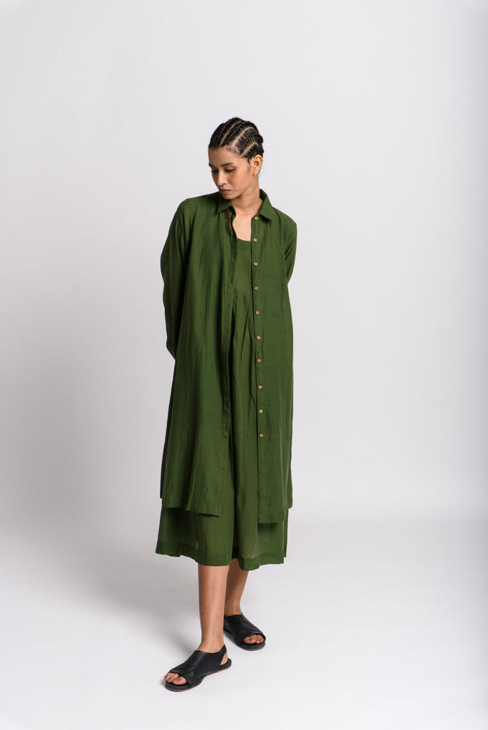 Olive green signature jacket dress, sustainable and ethical clothing brands, sustainable brands clothing, 100 organic cotton clothing, 100 organic cotton women's clothing, 100 percent cotton shirts women, best sustainable women's clothing, organic cotton work shirts, organic fiber clothing, minimalist list of clothes, minimalist style clothing brands
