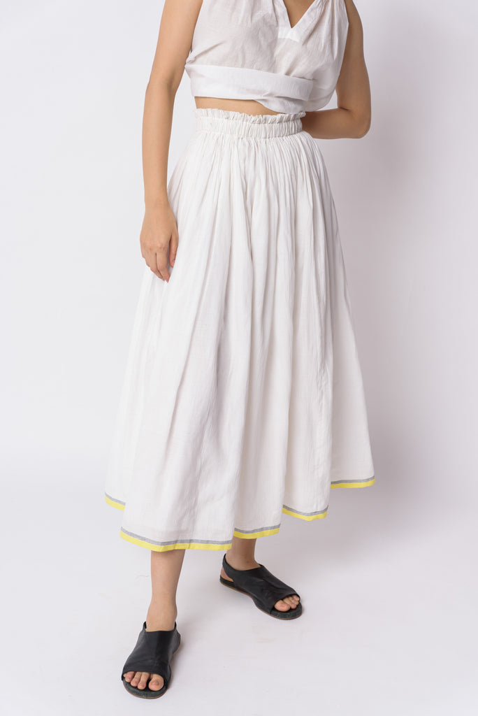 Pearl white pull-on skirt, best sustainable fashion brands, clothing companies that are sustainable, organic cotton women's clothing, 100 organic cotton clothing, cotton cotton clothing, all cotton clothes, all cotton women's clothing, women's cotton clothing online, the minimal clothing, minimal clothes shop