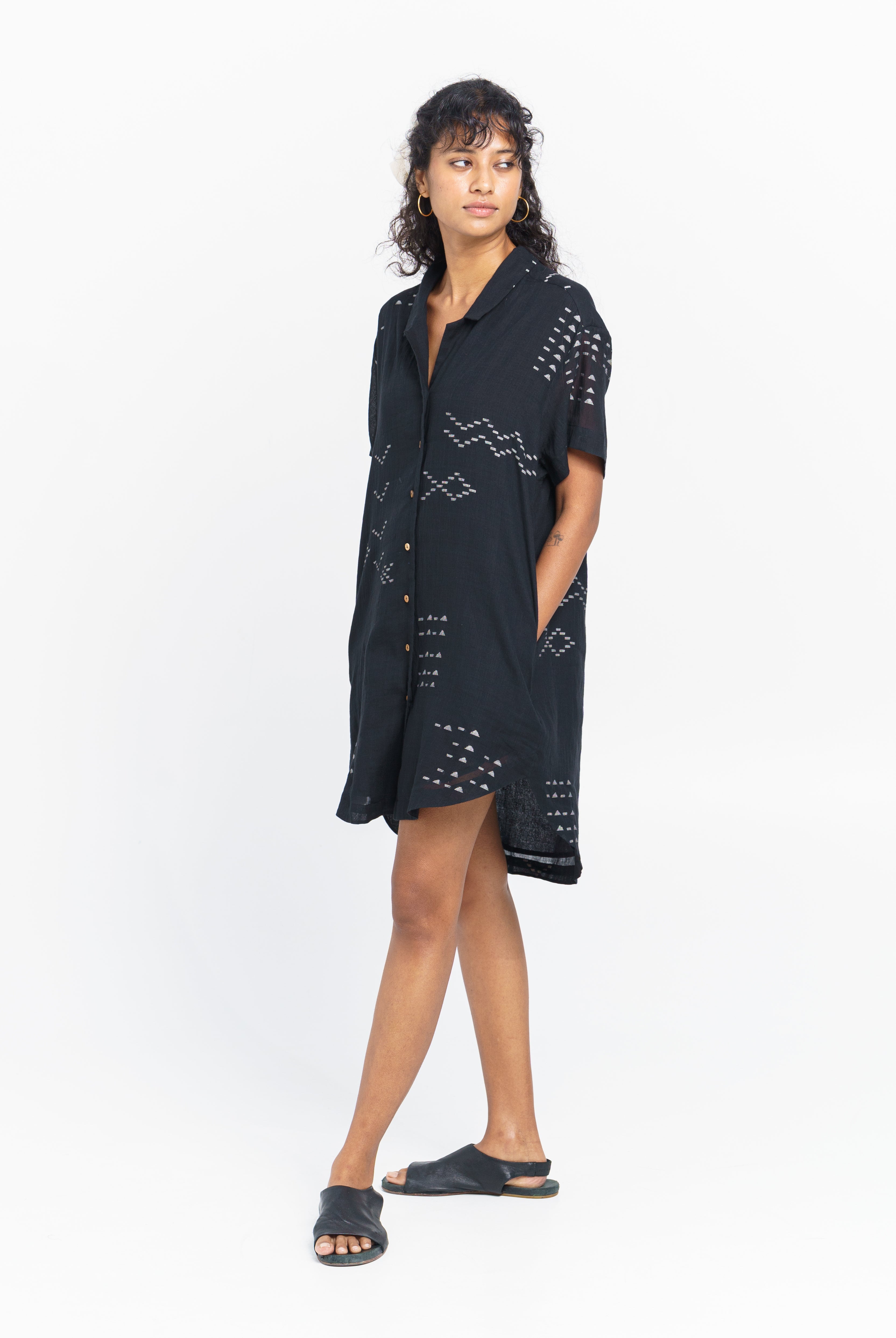 Relaxed-fit shirt dress World of Crow Relaxed-fit shirt dress World of Crow