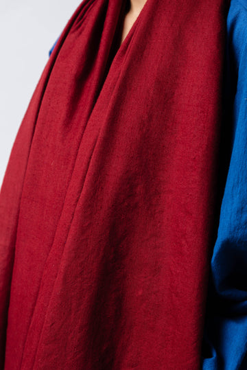 Bulk-cashmere-stole-manufacturers-in-the-US-and-UK-Sangria-red-pashmina-stole